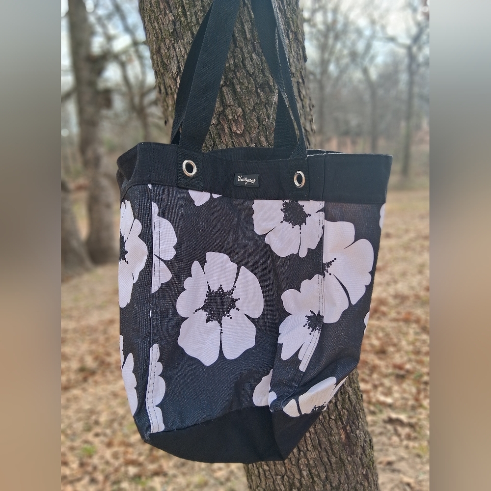 Thirty-One Black And White Floral Tote